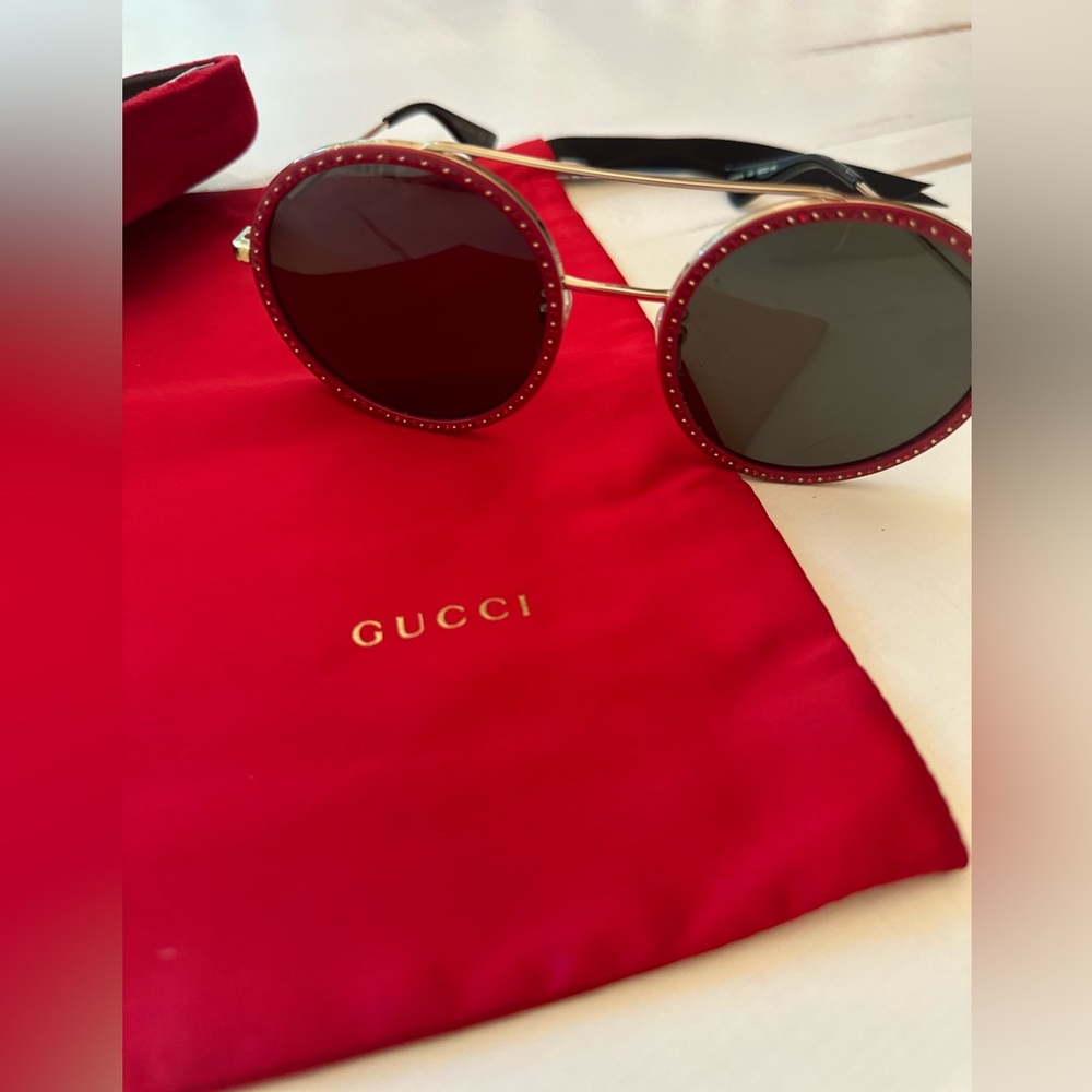 Gucci sunglasses